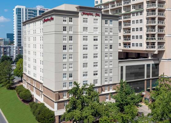 Hampton Inn Charlotte-Uptown 1