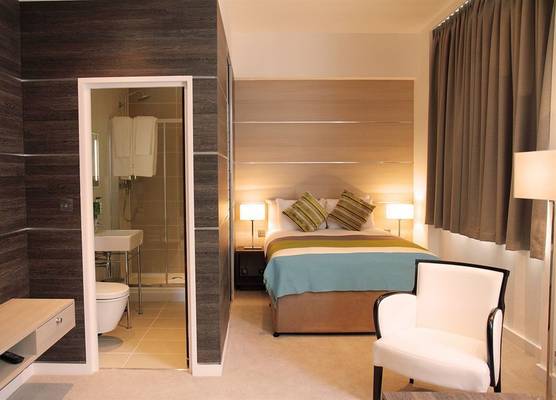 The Wesley Euston 1