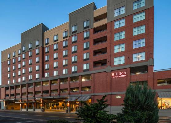 Hilton Garden Inn Tacoma Downtown 1