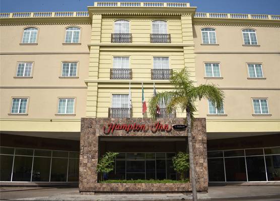 Hampton Inn by Hilton Tampico Zona Dorada 1