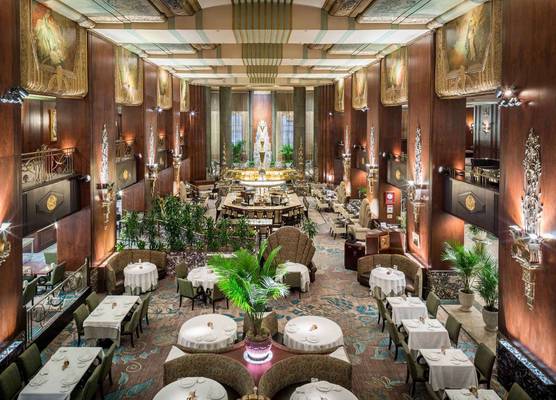 Hilton Cincinnati Netherland Plaza 1
