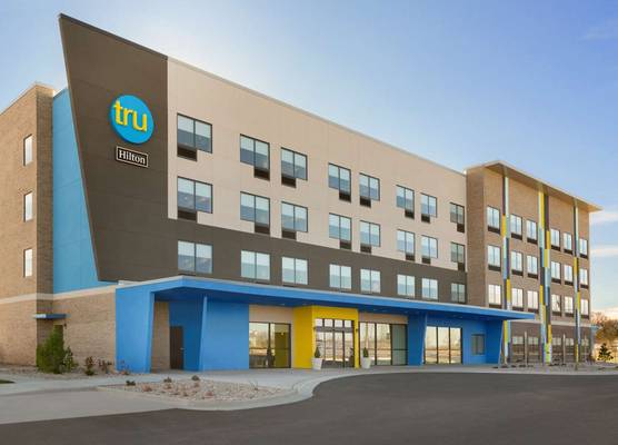 Tru By Hilton Cheyenne 1