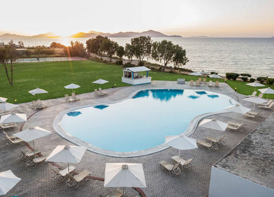 White Olive Marine Aquapark 1