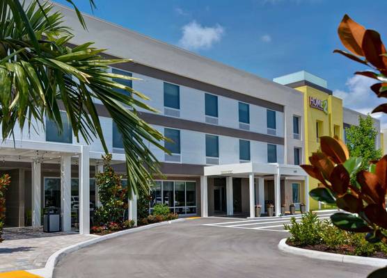 Home2 Suites By Hilton Naples I-75 Pine Ridge Road 1