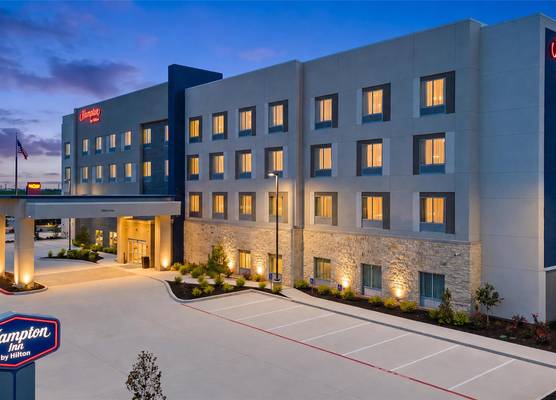 Hampton Inn By Hilton Wharton 1