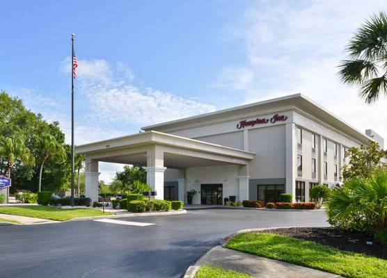 Hampton Inn Vero Beach 1
