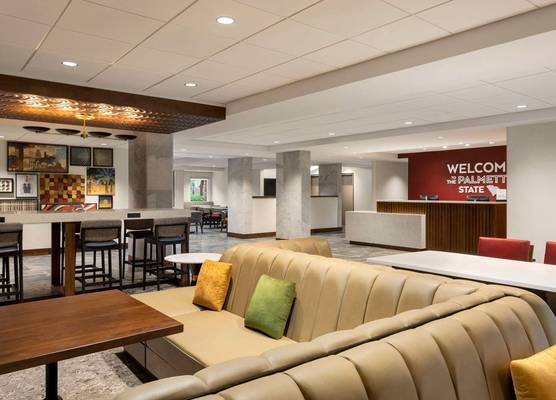 Hampton Inn Columbia-Downtown Historic District 1