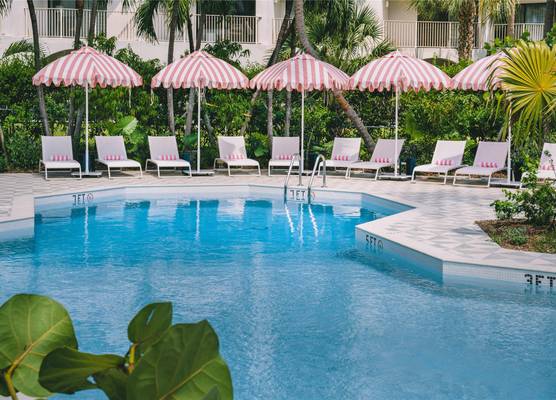 Hampton by Hilton Grand Cayman Seven Mile Beach 1