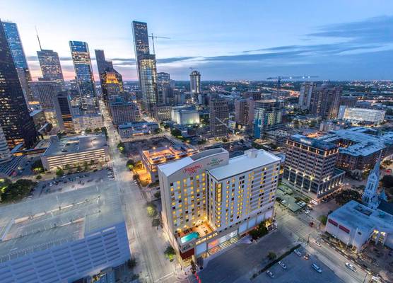 Homewood Suites by Hilton Houston Downtown 1
