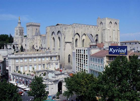 Kyriad Avignon - Palais des Papes 1