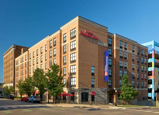 Hilton Garden Inn Bloomington 1