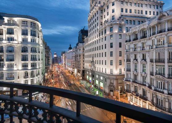NH Collection Madrid Gran Vía 1