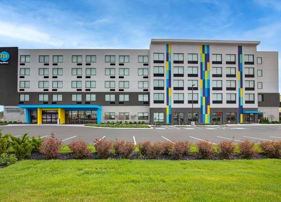 Tru By Hilton Toronto Airport West 1