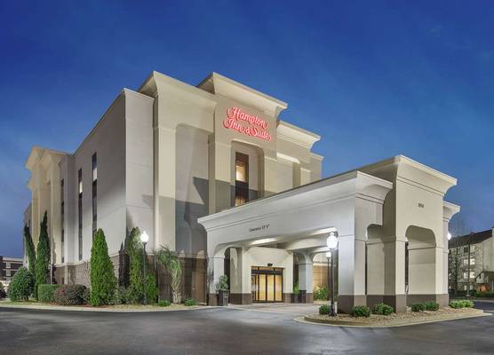 Hampton Inn & Suites Macon I-75 North 1