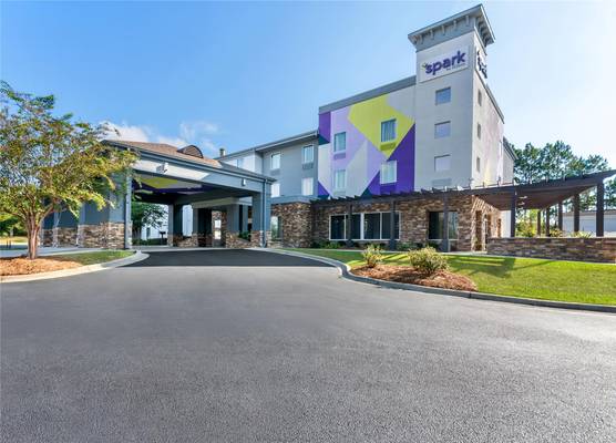 Spark by Hilton Dothan 1