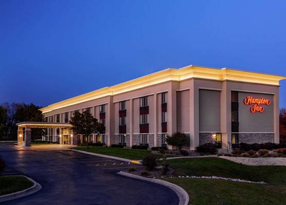 Hampton Inn Milwaukee-Airport 1