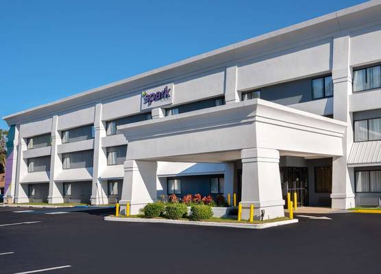 Spark by Hilton Savannah Midtown 1
