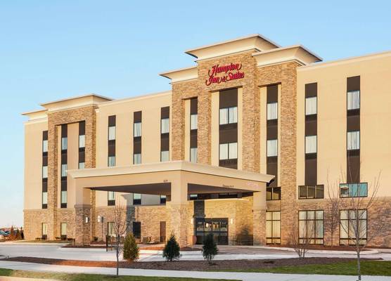 Hampton Inn & Suites Minooka, IL 1
