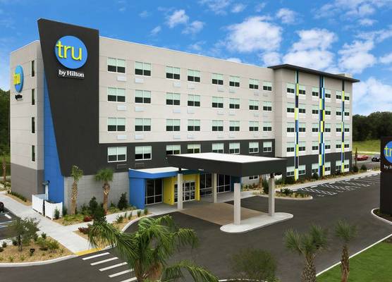 Tru By Hilton Lake City 1