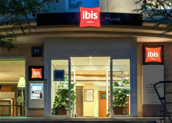 Ibis Murcia 1