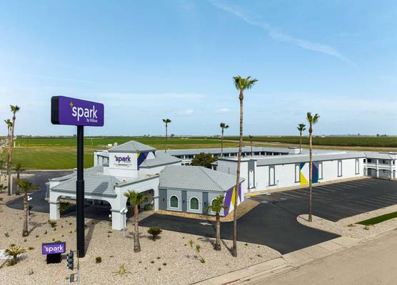 Spark By Hilton Santa Nella 1