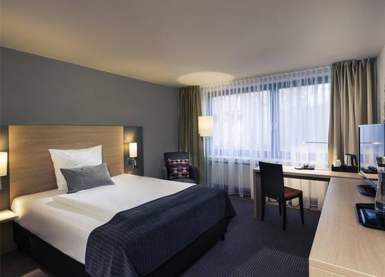 Mercure Hotel Düsseldorf Neuss 1