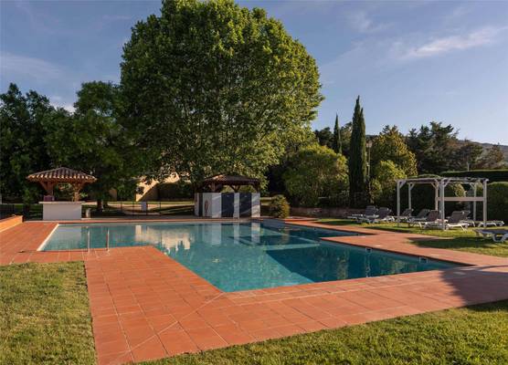 Mercure Aix-En-Provence Sainte-Victoire 1