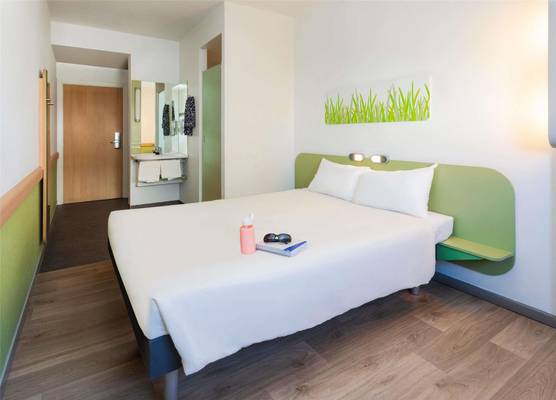 Ibis Budget Madrid Vallecas 1