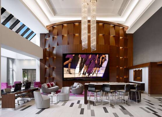 Hilton Woodland Hills/Los Angeles 1