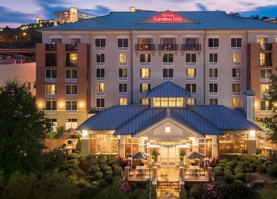 Hilton Garden Inn Chattanooga Downtown 1