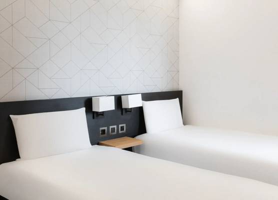 STG Hotel Oxford Street - formerly St Giles London Hotel 1