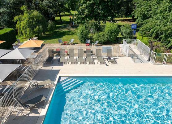 Novotel Macon Nord - Porte de Bourgogne 1