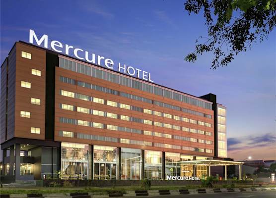 Mercure Makassar Nexa Pettarani 1