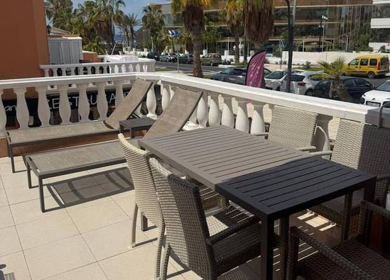 Las Americas 1-Bed Apt Sleeps 5 Pool Parking 1