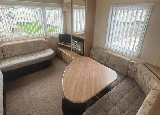 3 Bed Caravan - Sleeps 8 - Pets - Parking 1