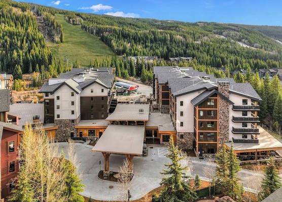 Kindred Resort, A RockResort 1