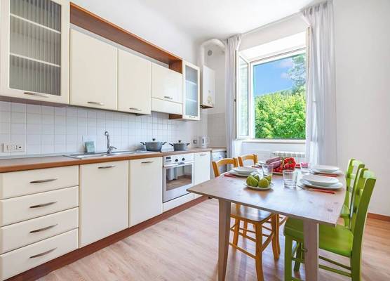 L' Ali Apartment Near Noci old Town 1