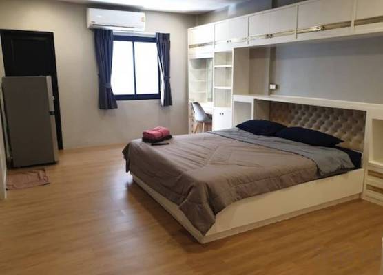 Asleep Hostel 1