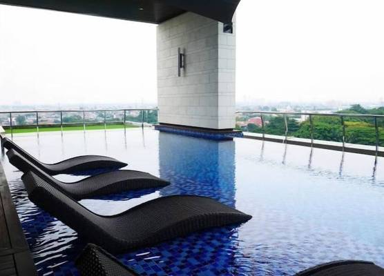 Fairview House - Luxstay near Airport 1