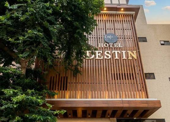 Hotel Destin 1