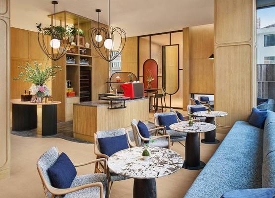 Xi Zhe Wuxi, Curio Collection By Hilton 1