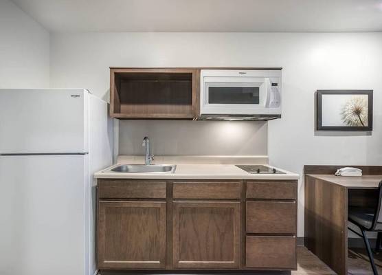 WoodSpring Suites Gurnee - Chicago 1