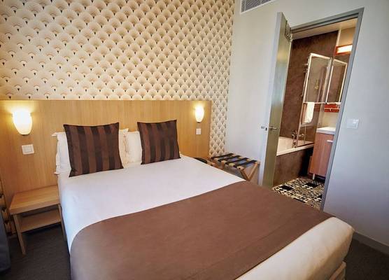 Hotel Paris Villette 1