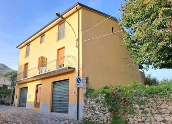 Casa di Biagio e Maria 1