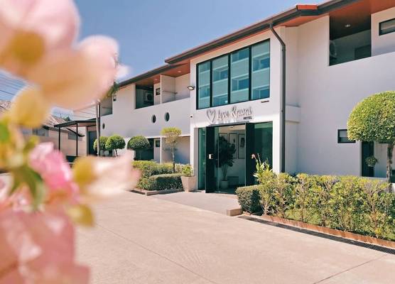 Love Rawai Hotel 1