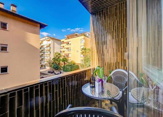 Sunlight - 150m from the lake - Happy Rentals 1
