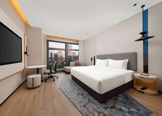 Holiday Inn Express Shenzhen Bay by IHG 1