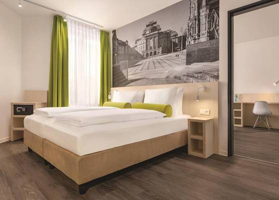 Super 8 by Wyndham Chemnitz 1