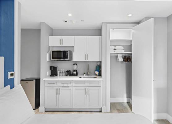 Global Luxury Suites At The Arches 1