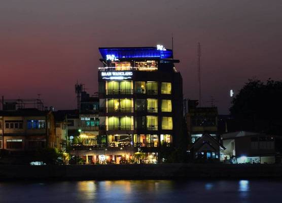 Baan Wanglang Riverside, Bangkok 1